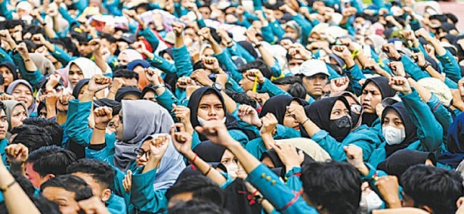 Protests across Indonesia as anger mounts over fuel price increase Protests across Indonesia as anger mounts over fuel price increase