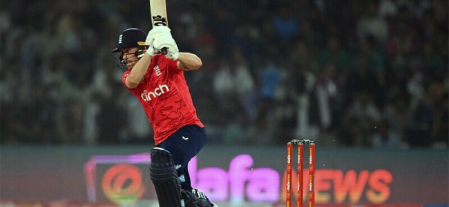 Salt sinks Pakistan as England force series decider Salt sinks Pakistan as England force series decider