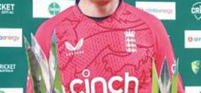 Third Australia-England T20 abandoned due to rain Third Australia-England T20 abandoned due to rain