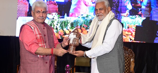 Union Minister of Fisheries, Animal Husbandry & Dairying and Lt Governor launch ‘A-HELP’ Programme & Mobile Veterinary Unit Scheme in J&K Union Minister of Fisheries, Animal Husbandry & Dairying and Lt Governor launch ‘A-HELP’ Programme & Mobile Veterinary Unit Scheme in J&K