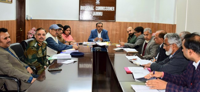 Div Com reviews road clearance mechanism in wake of winter season Div Com reviews road clearance mechanism in wake of winter season