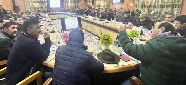 Director Agriculture Kashmir visits Pulwama Director Agriculture Kashmir visits Pulwama