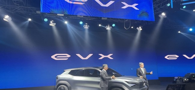 Auto Expo 2023 begins, Maruti Suzuki launches concept electric SUV eVX Auto Expo 2023 begins, Maruti Suzuki launches concept electric SUV eVX