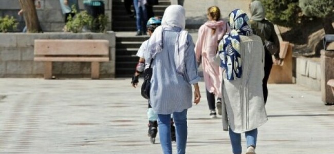 Iran says above 100 people arrested over schoolgirl poisonings Iran says above 100 people arrested over schoolgirl poisonings