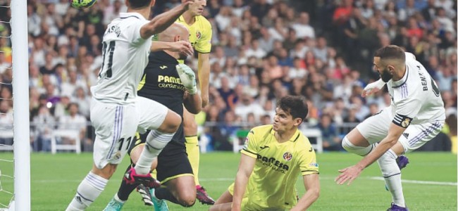 Real Madrid crash to Villarreal defeat as title chances fall further away