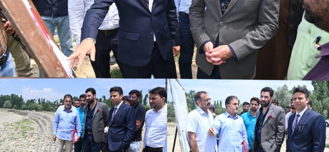 Secy Tourism conducts extensive tour of Kulgam district, reviews developmental scenario Secy Tourism conducts extensive tour of Kulgam district, reviews developmental scenario