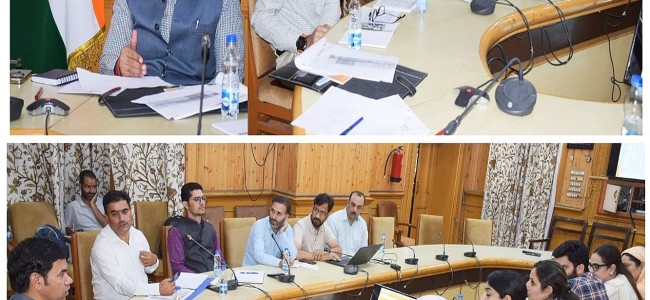 Div Com Kashmir takes departmental review of Employment, Social Welfare departments