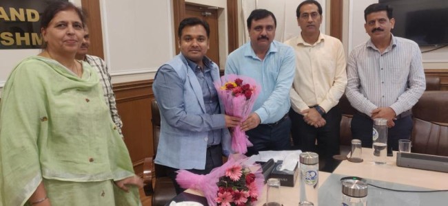 Dr Piyush Singla assumes charge of Secretary, PD&MD; assesses departmental working Dr Piyush Singla assumes charge of Secretary, PD&MD; assesses departmental working