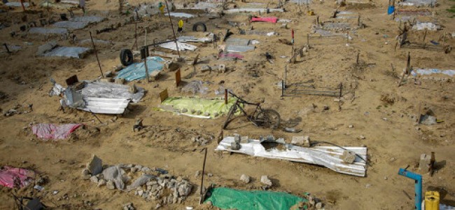 No rest for Gaza dead with swift burials No rest for Gaza dead with swift burials