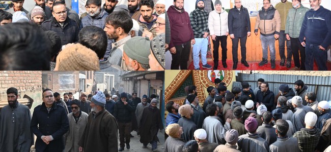 ADC Shopian visits Chitragam, inspects Record Room & Jamabandi Centre ADC Shopian visits Chitragam, inspects Record Room & Jamabandi Centre
