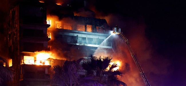 4 killed, up to 15 missing in apartment fire in Spain 4 killed, up to 15 missing in apartment fire in Spain