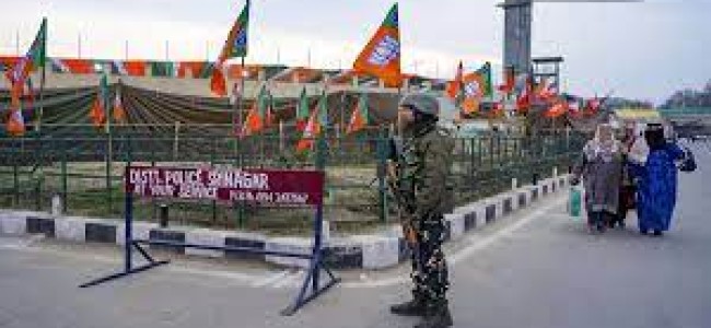 PM in Srinagar: LG Sinha Emphasises Kashmir’s Transformation to Prosperity PM in Srinagar: LG Sinha Emphasises Kashmir’s Transformation to Prosperity