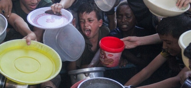 Israel ramps up Gaza shelling, blocks aid routes Israel ramps up Gaza shelling, blocks aid routes