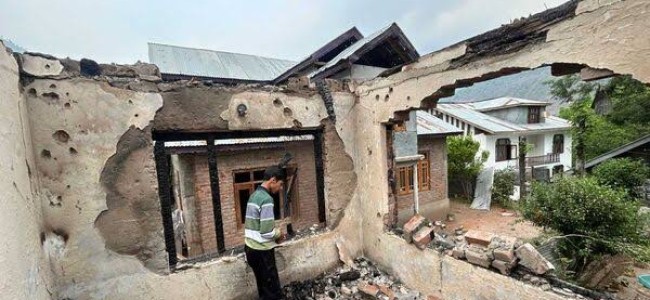 Border villages silent and deserted after lull in shelling Border villages silent and deserted after lull in shelling